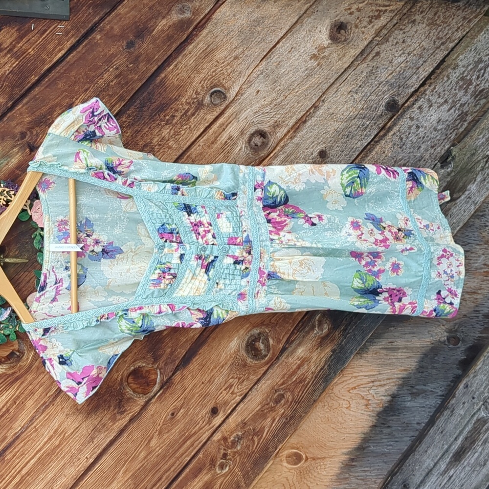 Marks & Spencer blouse cotton Short Sleeve floral medium